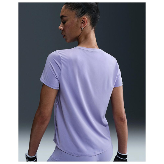Nike Γυναικεία κοντομάνικη μπλούζα One Classic Dri-FIT Nike Γυναικεία κοντομάνικη μπλούζα One Classic Dri-FIT